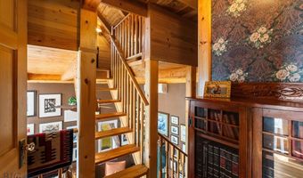 2919 Hawkline Rd, Bozeman, MT 59715