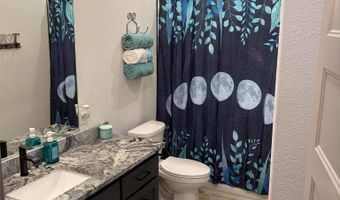 410 S Wickham St, Alvord, TX 76225