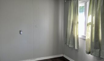613 Hall Ave, Ava, MO 65608
