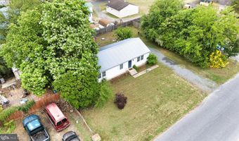 116 E 5TH St, Blades, DE 19973
