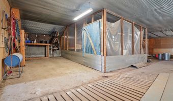 18977 Black Angus Ln, Belle Fourche, SD 57717