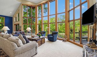 1843 Timber Trail Dr SE, Ada, MI 49301