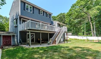 20 Birch View Ct, Cranston, RI 02921