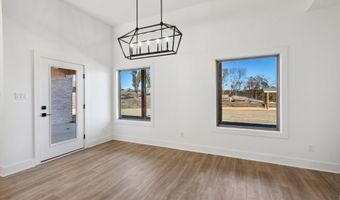1165 Duke Dr, Bauxite, AR 72011