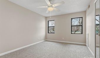 102 Abbey Cir, Asheville, NC 28805