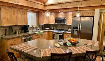 1428 Meadow Dr, Arnold, CA 95223
