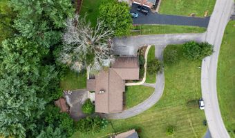 823 Birdie Dr, Abingdon, VA 24211