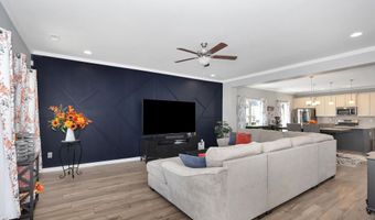 17323 Brooklawn St, Athens, AL 35611