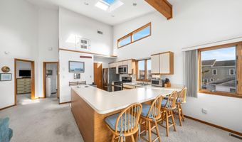 5726 Ocean Dr, Avalon, NJ 08202