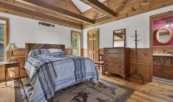 827 Mount Cardigan Rd, Alexandria, NH 03222
