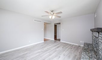 357 Novara Dr, Ballwin, MO 63021