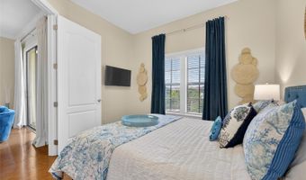 6408 MAYRA SHORES Ln, Apollo Beach, FL 33572