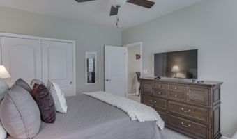 3932 Kristi Way, Greenwood, IN 46142