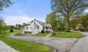 317 WOODLAWN Dr, Aurora, IN 47001