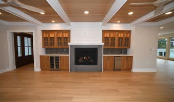 674 Lake Ave, Bay Head, NJ 08742