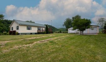93 Lyall Hill Dr, Alderson, WV 24910