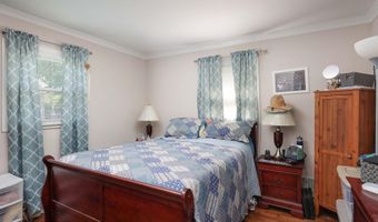 264 Linden Ave, North Middletown, NJ 07748