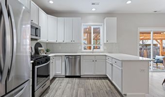 63336 NW Lavacrest St, Bend, OR 97703