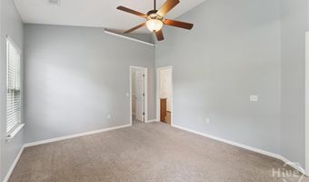 77 Stonelake Cir, Savannah, GA 31419