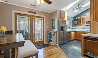 37 North St, Andover, NJ 07801