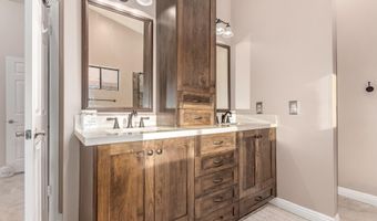 1460 N DESOTO St, Chandler, AZ 85224