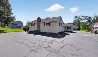 8275 MERTZTOWN Rd, Alburtis, PA 18011
