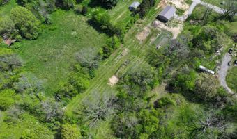157 N. Eighth St, Albion, IL 62806