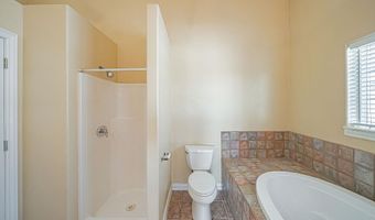 1232 Charlynn Way, Blackfoot, ID 83221