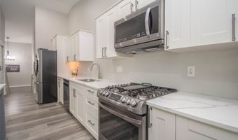 1131 Prairie St, Adel, IA 50003