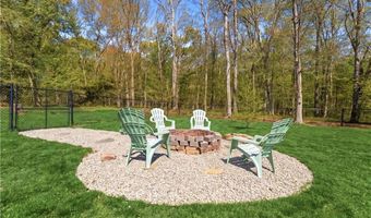 434 N Quidnessett Rd, North Kingstown, RI 02852