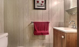 93 Skyline Dr, Albrightsville, PA 18210