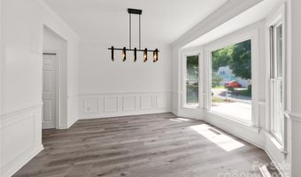 9418 Arborview Ct, Charlotte, NC 28269