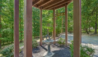 101 WHISTLING WOOD Ct, Accokeek, MD 20607