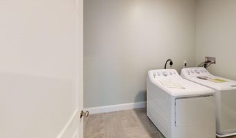 45 Spring St 12A, Boston, MA 02132