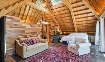 160 Ross Hill Rd, Charlestown, RI 02813