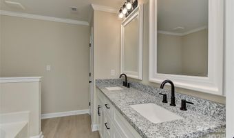 3325 Arboretum Vw, Charlotte, NC 28226