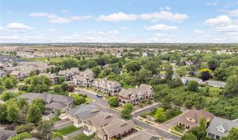 15590 Duck Trail Ln, Apple Valley, MN 55124