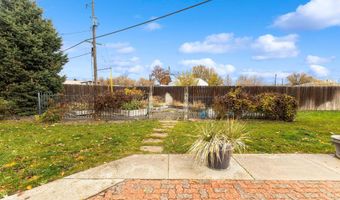 1917 Arthur St, Caldwell, ID 83605