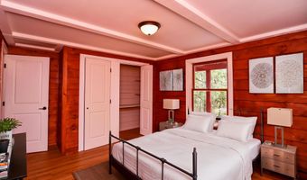 859 Moberg Rd, Becket, MA 01223