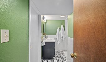 2974 KELLEY Dr, Cheyenne, WY 82001