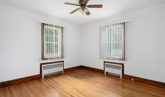 177 Midwood St, Cranston, RI 02910