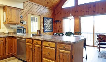 105 Pine Ln, Adirondack, NY 12808