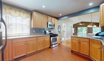 38 Ward Ave, Audubon, NJ 08106