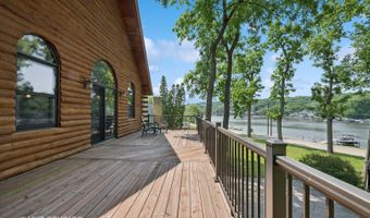723 N River Rd, Algonquin, IL 60102