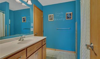 409 Highlands Dr, Albany, MN 56307