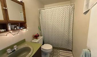 2860 Huron St, Allentown, PA 18103