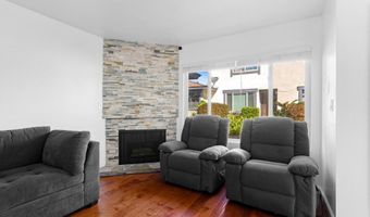 3414 Los Mochis Way, Oceanside, CA 92056