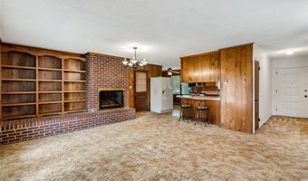 223 Lakewood Ln, Anderson, SC 29625