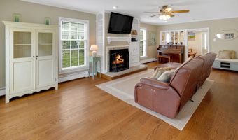 2230 Ramshorn Dr, Allenwood, NJ 08720