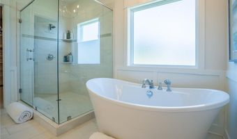 1038 Lake Viking Ter, Altamont, MO 64620